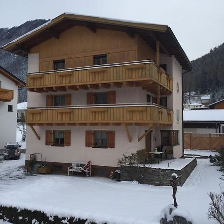 Haus-Nummer 355 Bei Renate & Roland Pfunds Exteriör bild