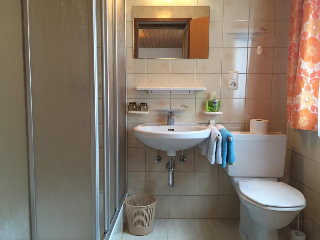 Haus-Nummer 355 Bei Renate & Roland Pfunds Exteriör bild