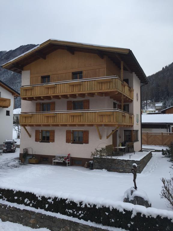 Haus-Nummer 355 Bei Renate & Roland Pfunds Exteriör bild