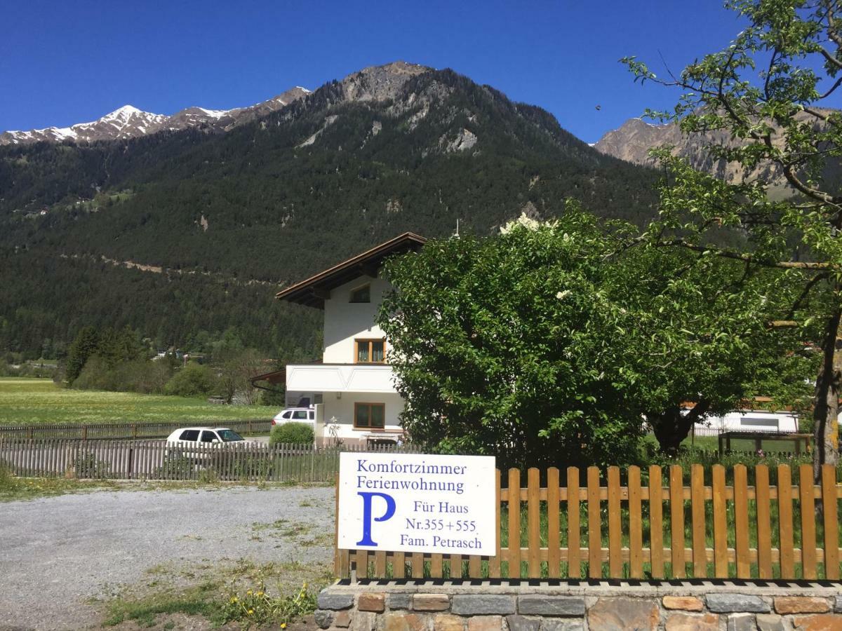 Haus-Nummer 355 Bei Renate & Roland Pfunds Exteriör bild